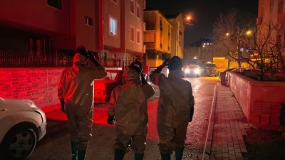 Tuvalette &ccedil;akmak &ccedil;akan vatandaş patlamaya neden oldu