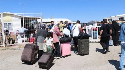 Ülkelerine gönüllü geri dönen Suriyeli sayısı açıklandı
