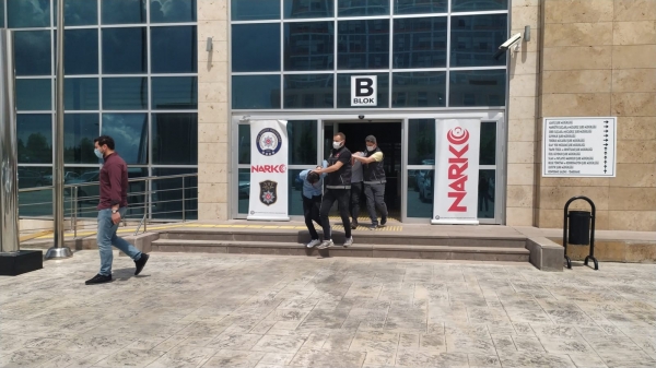 Uşak’ta tarihi narkotik operasyonu
