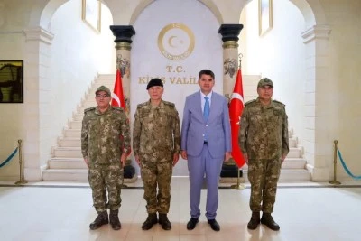 &Uuml;st D&uuml;zey Komutanlar Kilis&rsquo;te Vali Kalaylı&rsquo;yı Ziyaret Etti!