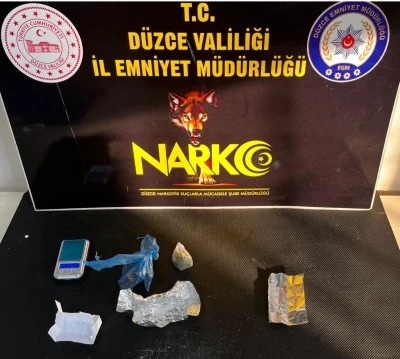 Uyuşturucuyla yakalanan zanlı tutuklandı