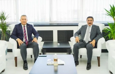 Vali Şahin, Rektör Akman ile bir araya geldi