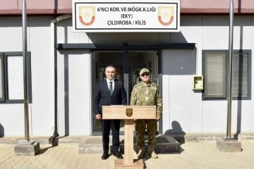 Vali Soytürk, Çıldıroba Üs Bölgesi'nde incelemelerde bulundu