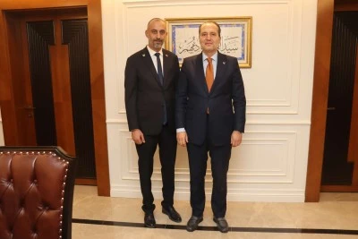 Yeniden Refah&rsquo;ta S&uuml;rpriz Değişim! Yeni İl&ccedil;e Başkanı Belli Oldu