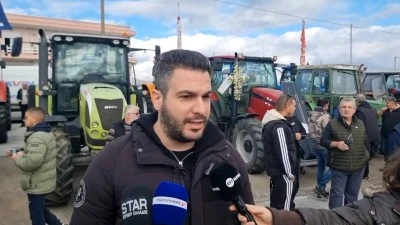 Yunan çiftçiler eyleme devam ediyor