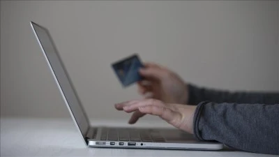 Yurt dışı sitelerinden alışverişlerde kişisel bilgi paylaşımına dikkat!