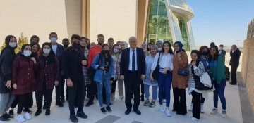 Z KUŞAĞININ EN GÜVENDİĞİ ÜNLÜLERDEN BİRİ NİHAT HATİPOĞLU